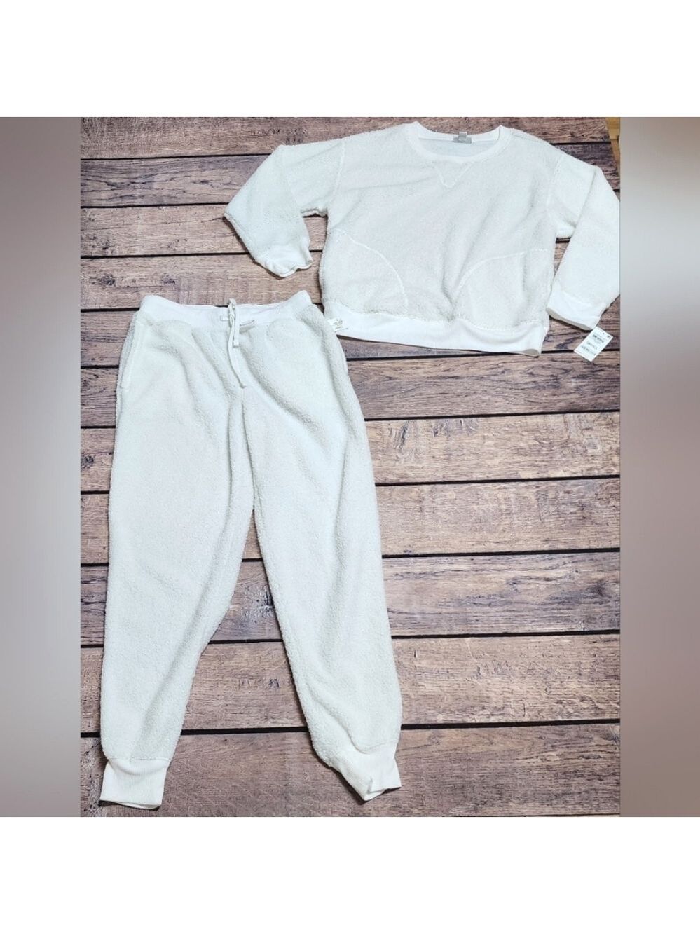 Jenni Intimates Teddy Bear Sherpa Loungewear Set in White Small - New With Tags